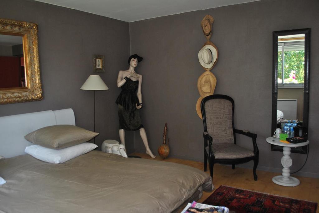 Chambres D'Hotes La Tribu Quevreville-la-Poterie Room photo